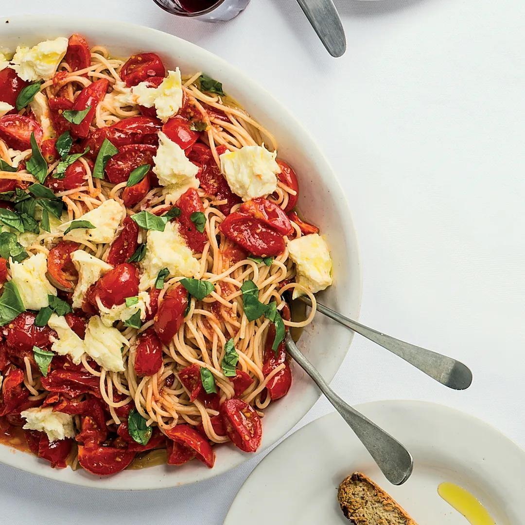 Fresh tomato pasta with Galbani mozzarella - MyKitchen