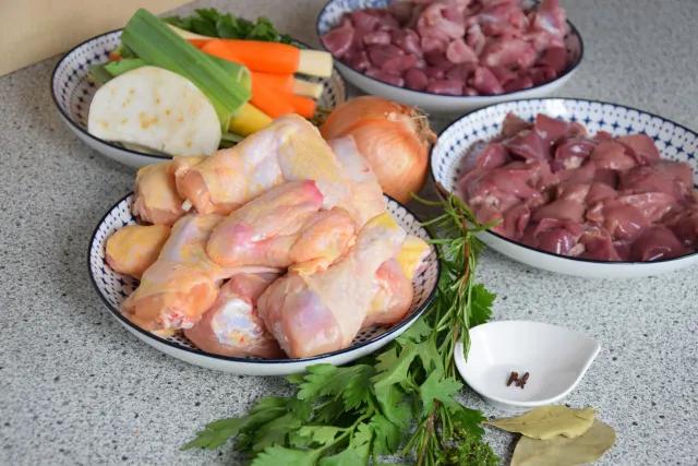 Ungarische Hühnersuppe – Küchenereignisse