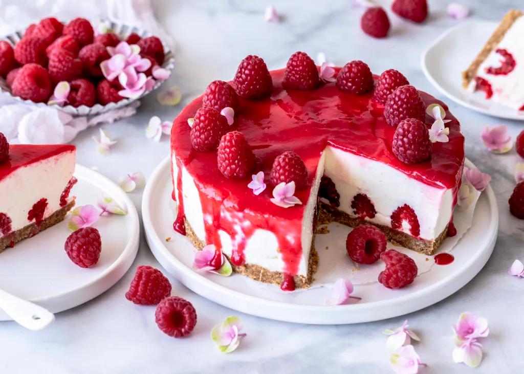 Himbeer-Joghurt-Torte | ohne backen - Emma&amp;#39;s Lieblingsstücke