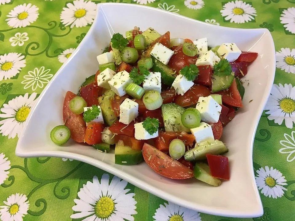 Cherrytomaten-Feta-Salat mit Gurke und Paprika von dens1ness | Chefkoch ...