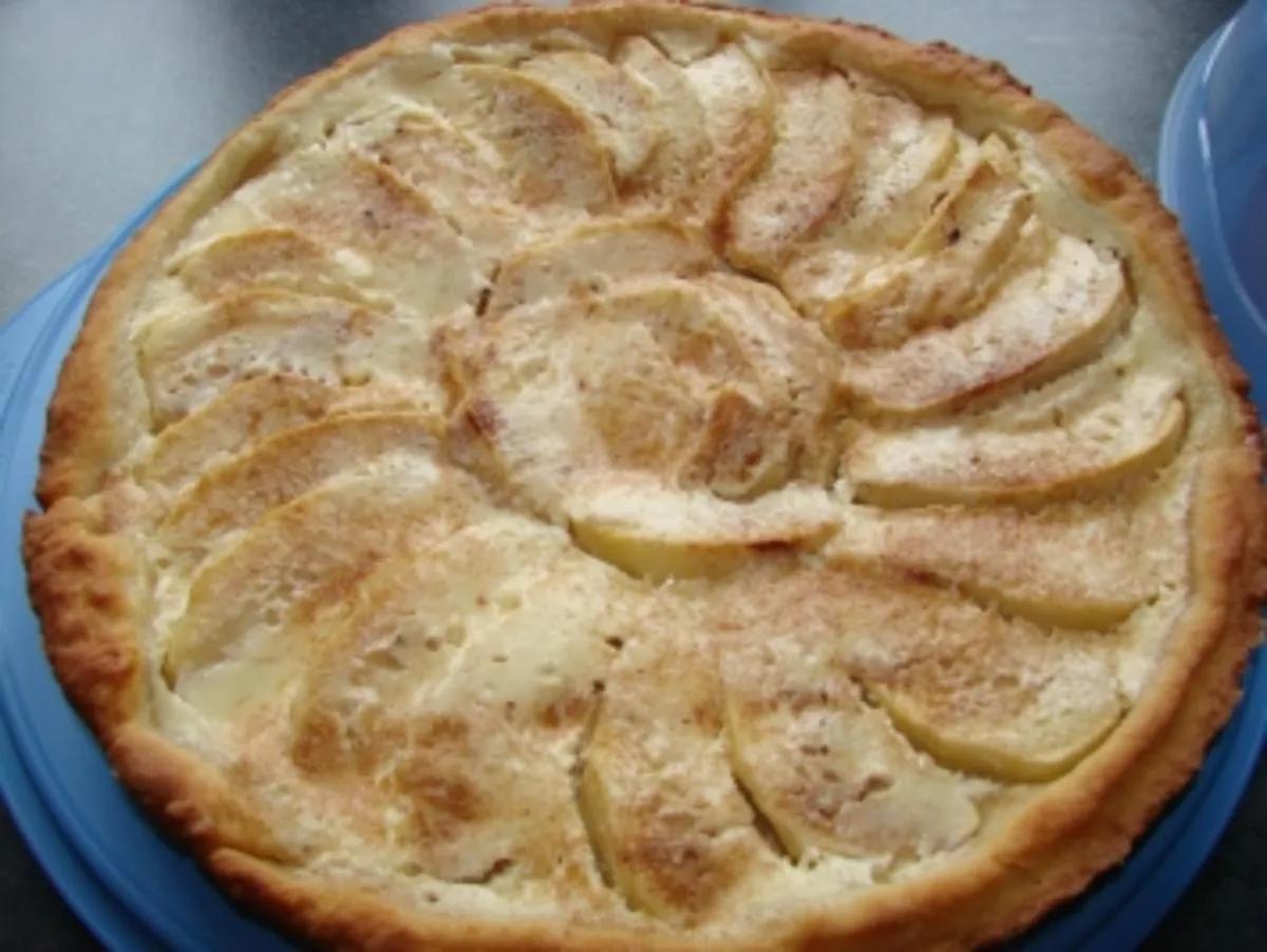 Apfelkuchen mit Joghurtguss - Rezept mit Bild - kochbar.de