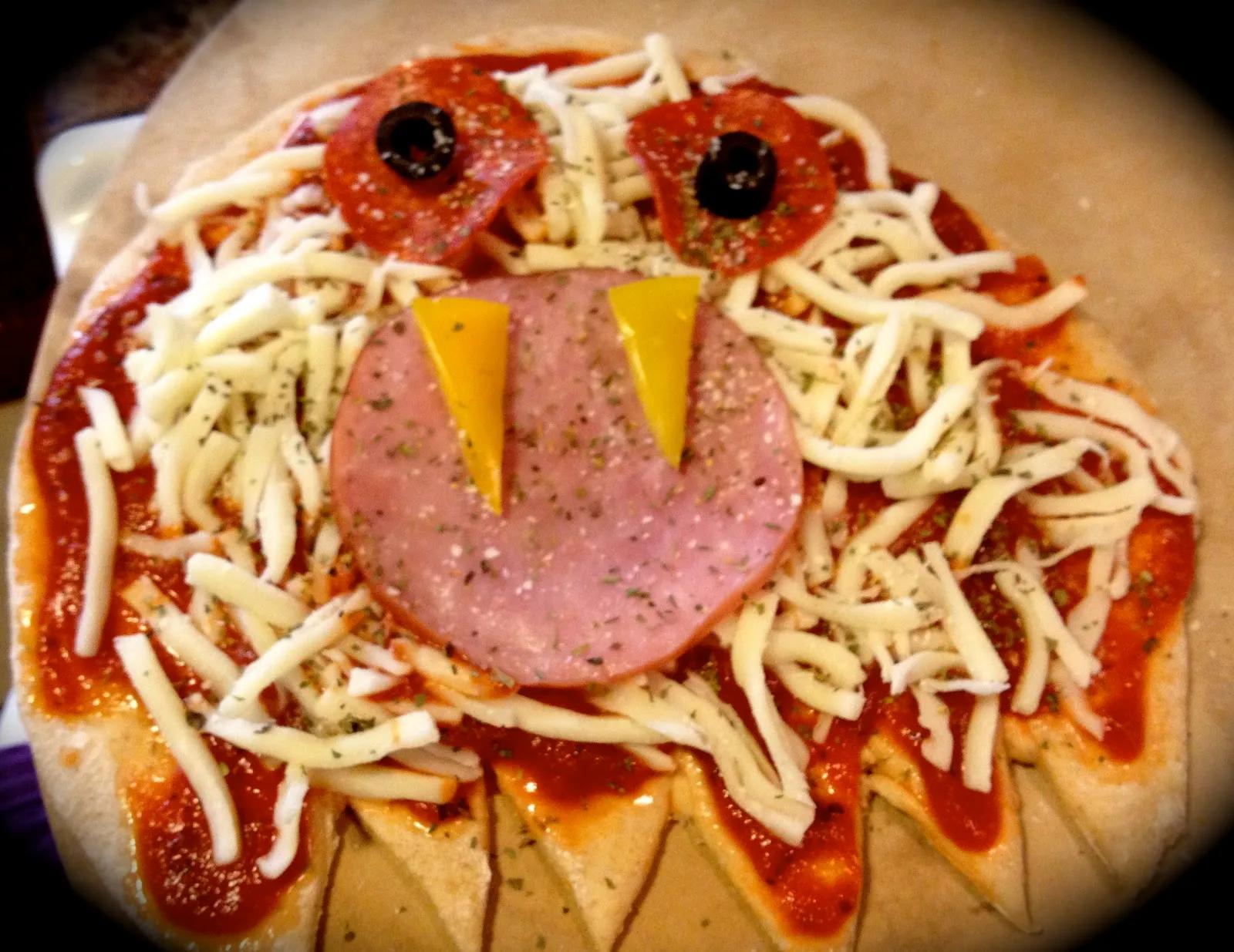 Utah Munchies: Spooky Halloween Mini Pizzas