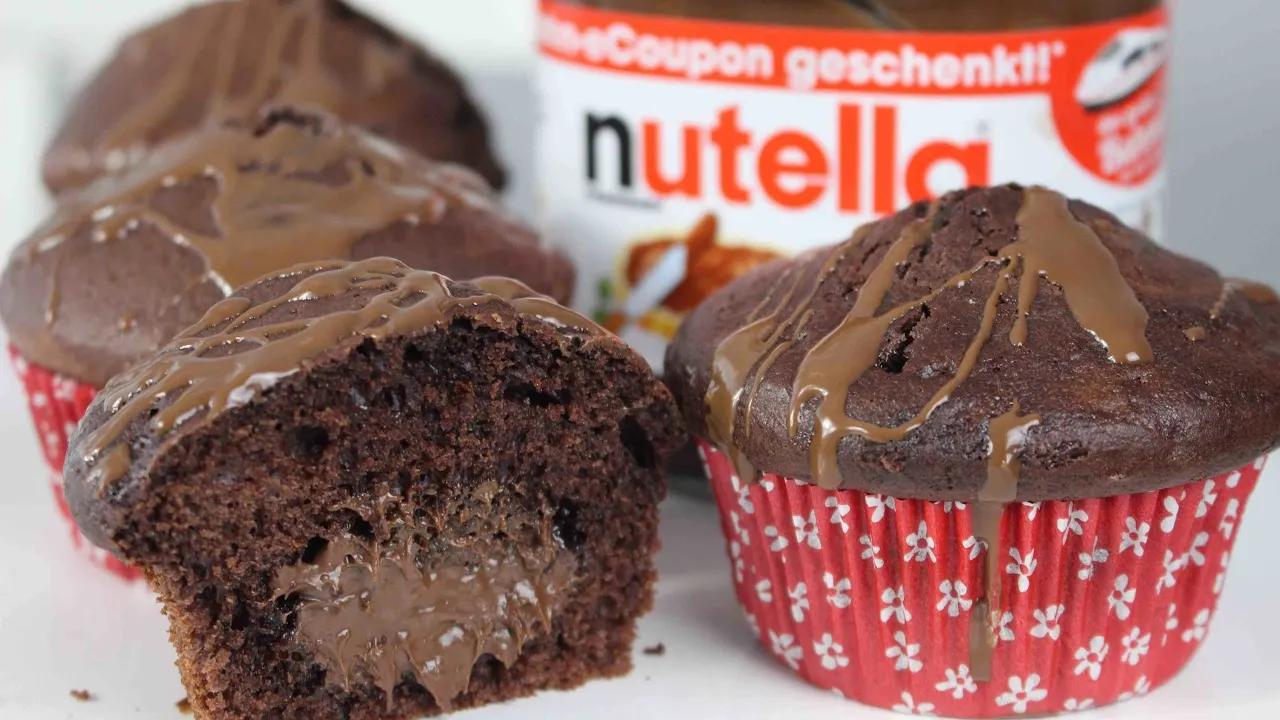 Riesen Schoko Muffins mit flüssigem Nutella Kern | Schritt für Schritt ...
