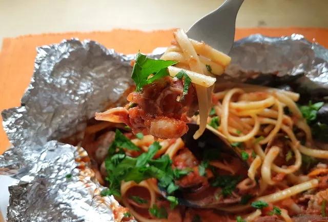 Seafood Linguine al Cartoccio (in foil) – The Pasta Project