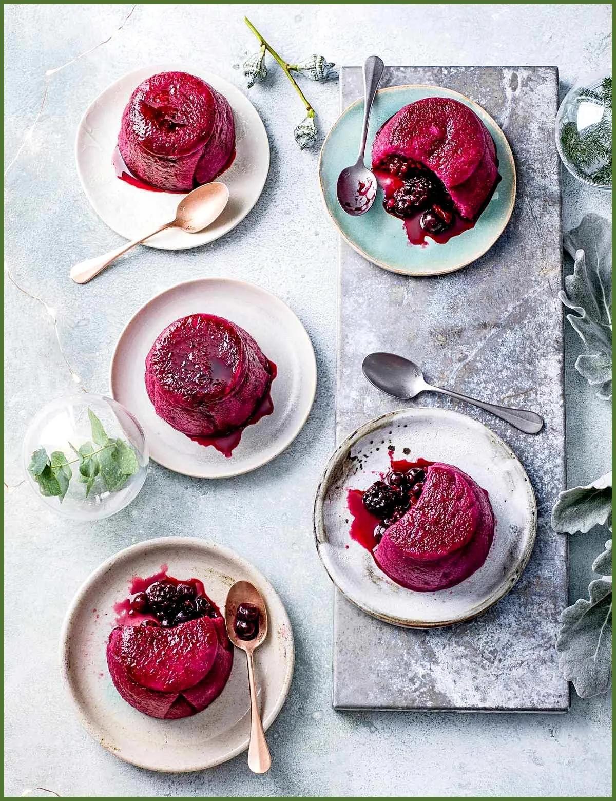 Mulled wine winter puddings Easy Warm Winter Puddings with Mulled Wine ...