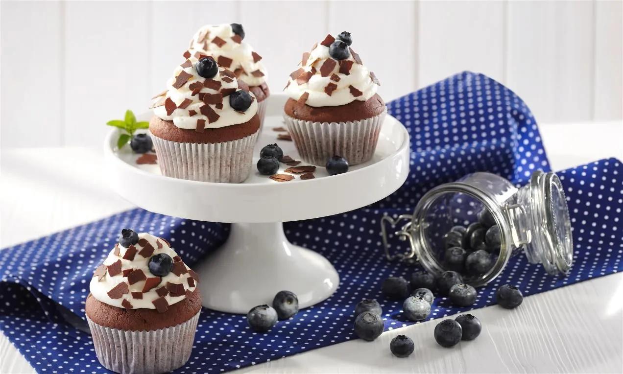Blaubeer-Schokoladen-Muffins | Schokoladen muffins rezept, Schokoladen ...