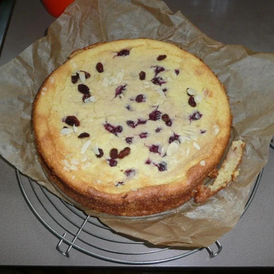 Kirsch-Grieß-Kuchen ohne Boden Rezept - [ESSEN UND TRINKEN]