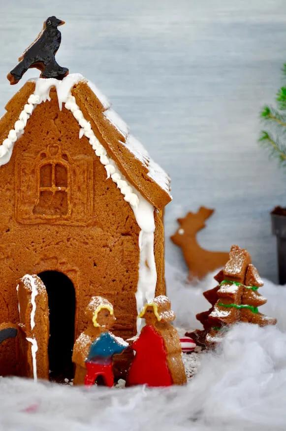 Lebkuchenhaus backen - Anleitung von Fräulein Selbstgemacht