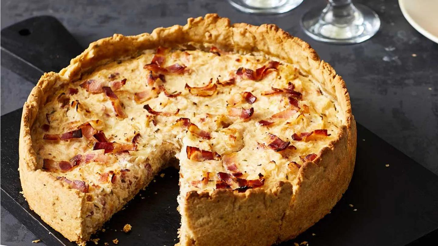 Zwiebel-Speck-Kuchen: Thermomix ® Rezept - [ESSEN UND TRINKEN]