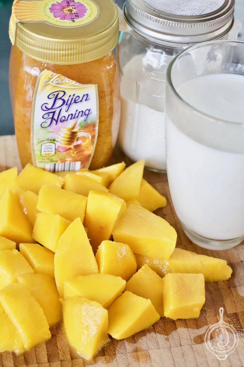 Kefir smoothie met mango - WayMadi