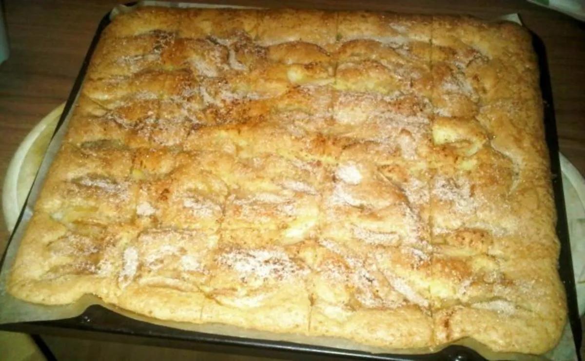 Oma&amp;#39;s Apfelkuchen vom Blech - Rezept mit Bild - kochbar.de