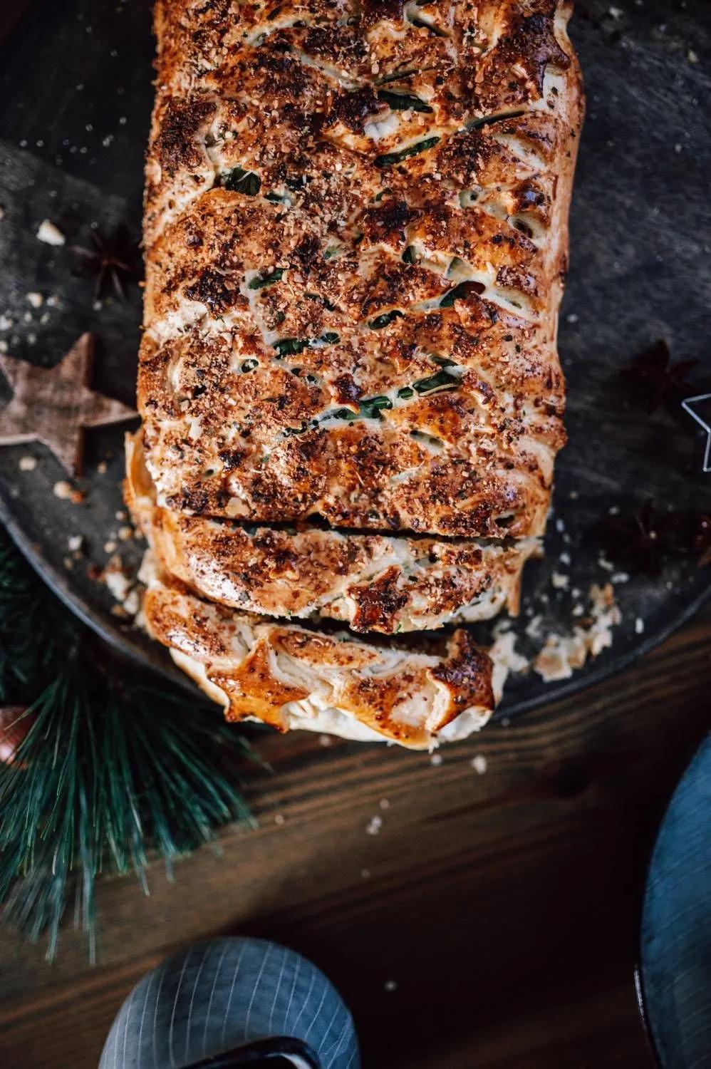 Weihnachtsbraten im Blätterteigmantel vegetarisch oder auch Veggie ...