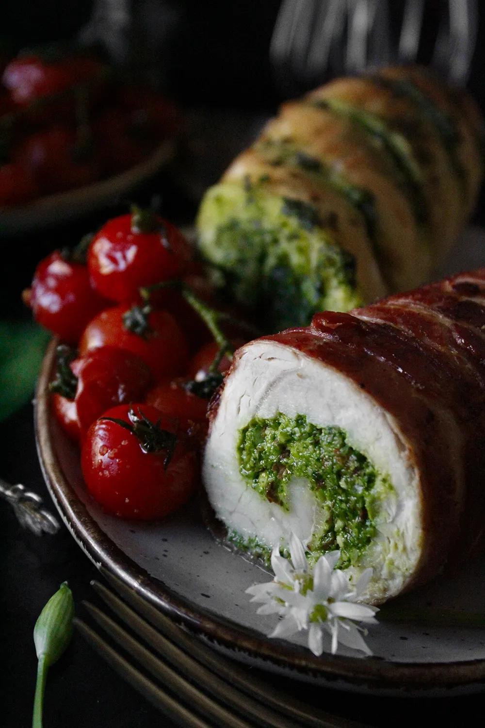 Puten-Roulade mit Bärlauch-Pesto – Einmal Nachschlag, bitte!