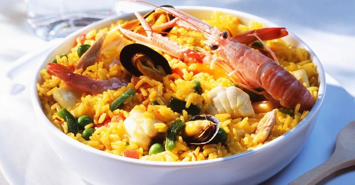 Paella mit Meeresfrüchten Rezept | EAT SMARTER