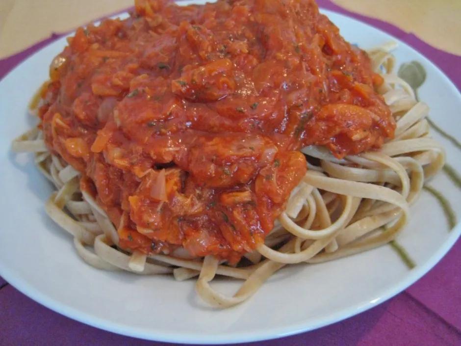 Thunfisch-Tomaten-Spaghetti - Rezept