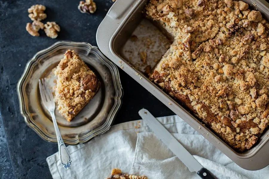 Bananen Kuchen - Einfaches Rezept mit Walnuss Streuseln