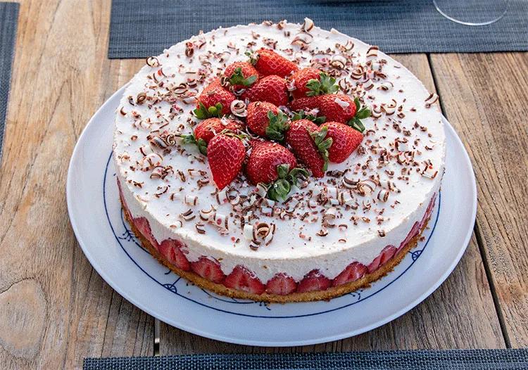 Erdbeer-Torte mit Joghurtcreme – Kochen und Rezepte