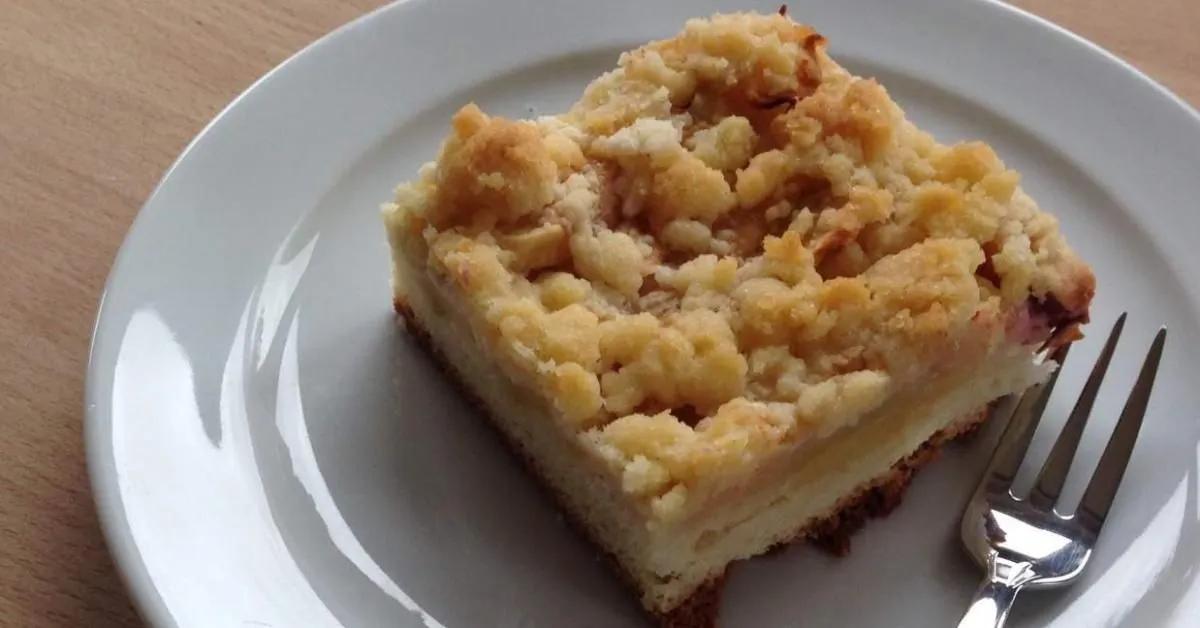 Apfelkuchen mit Streusel - Hefeteig | Rezept | Apfelkuchen streusel ...