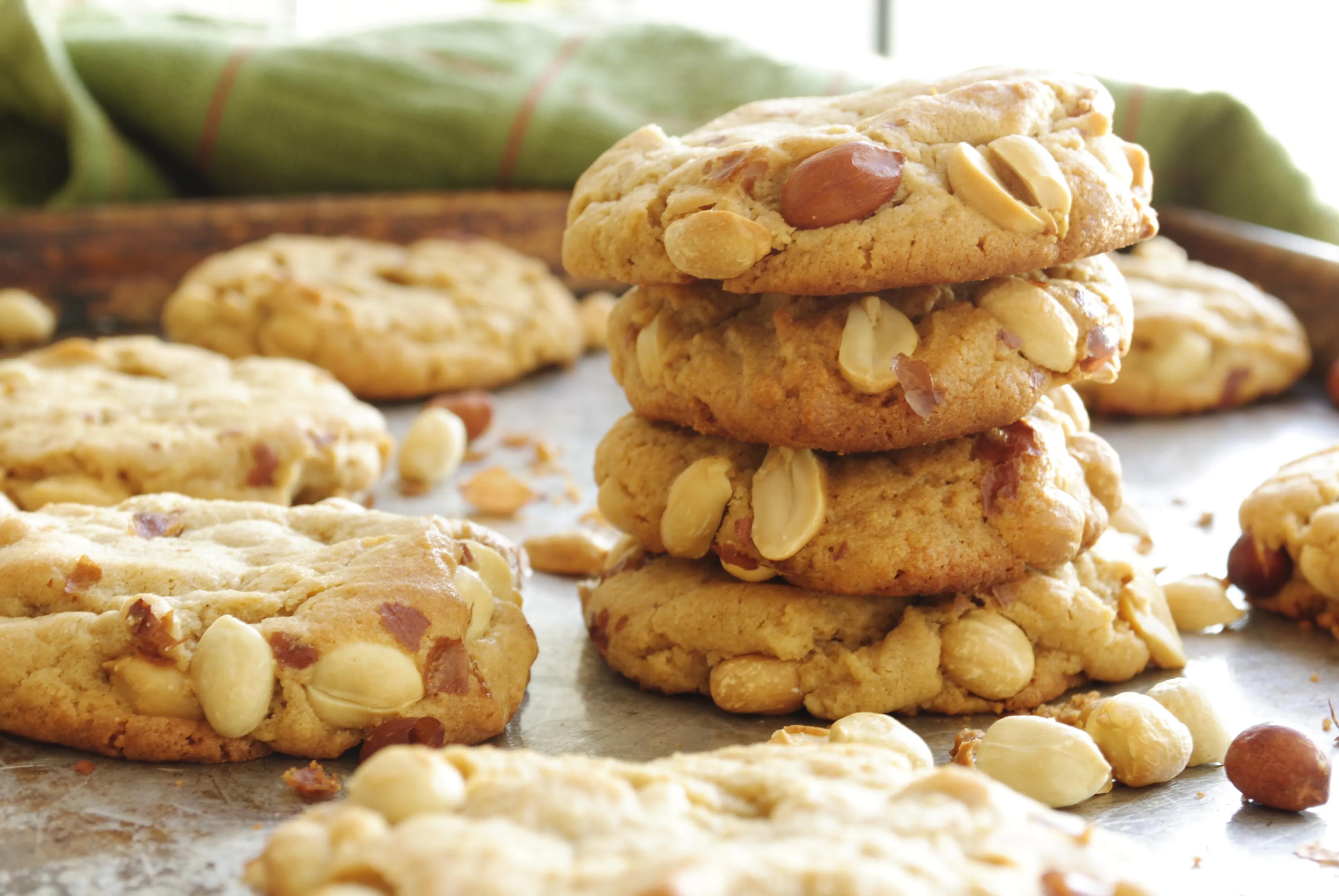 Roasted Peanut Peanut Butter Cookies - Garlic Girl