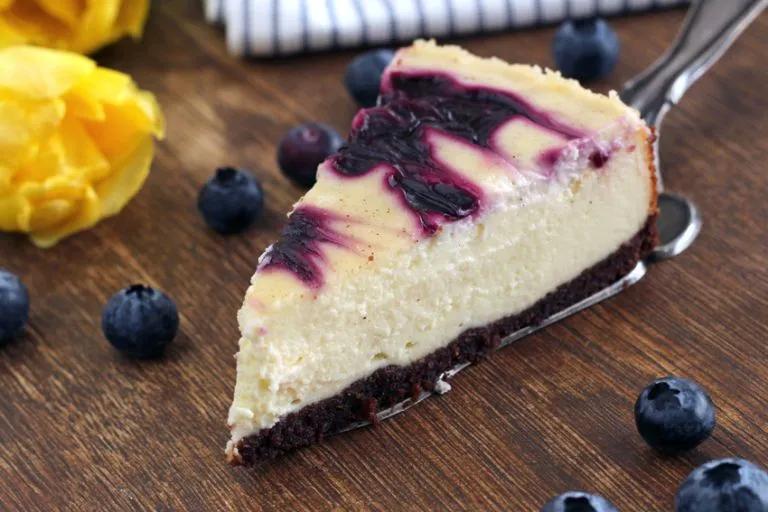 American Cheesecake mit Blaubeeren | Cheesecake rezept, Kuchen und ...