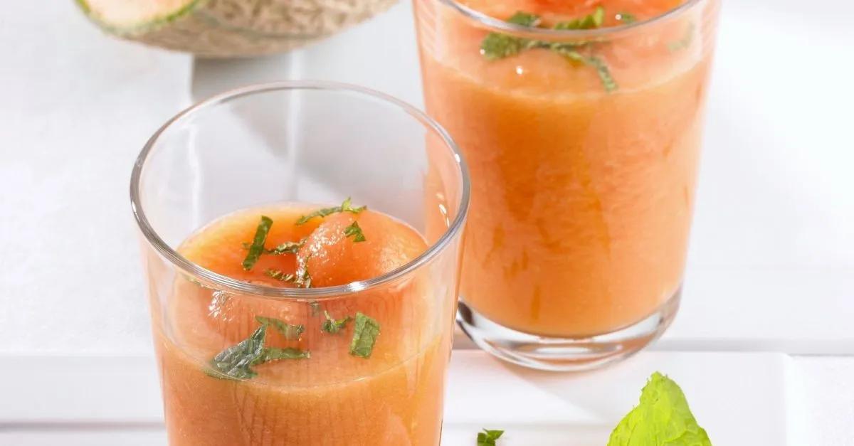 Kalte Melonensuppe mit Minze Rezept | EAT SMARTER