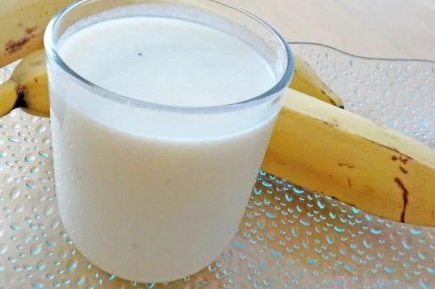Bananenmilch mit Vanilleeis - Rezept