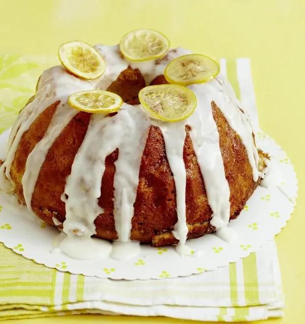 Saftiger Zitronen-Gugelhupf ( mit Limoncello) Cake Bars, Sweet Bread ...