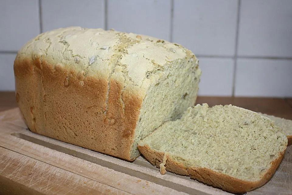 Maisbrot - Rezept für den BBA Bread, Food, Food Items, Food Food, Best ...