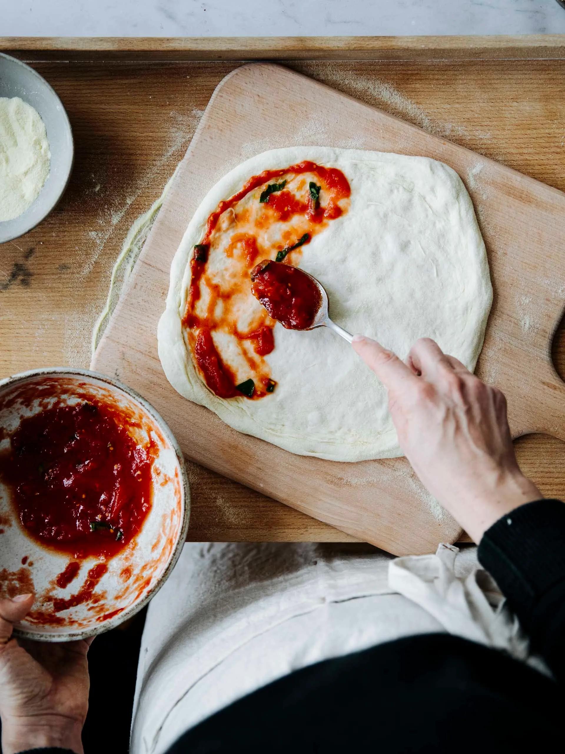Pizzateig selber machen - das perfekte Grundrezept — Backstübchen