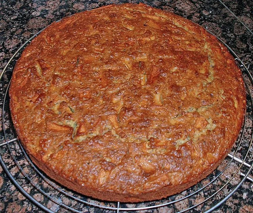 Möhren - Zucchini - Apfel - Kuchen von rosi-karo | Chefkoch.de