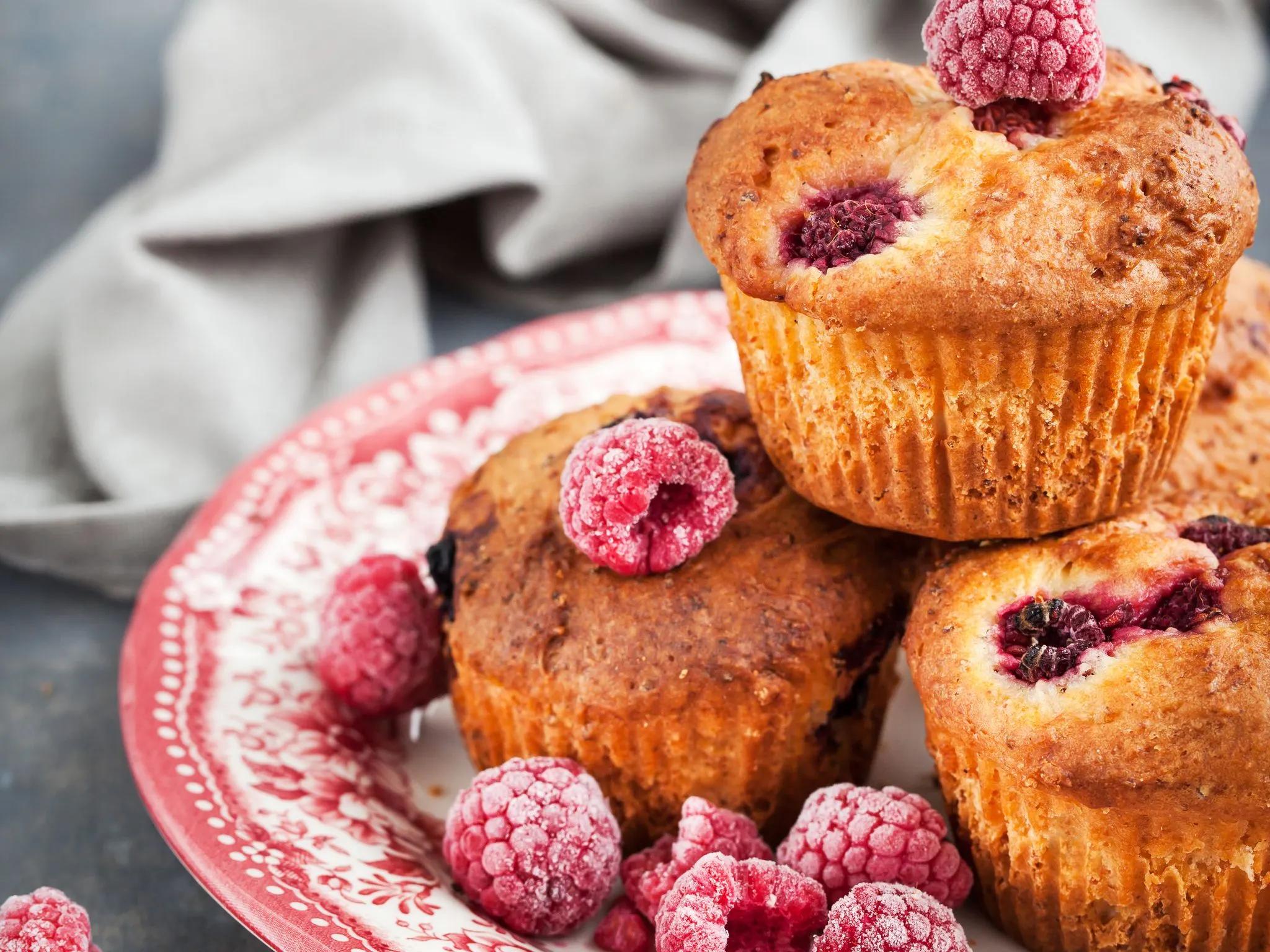 Muffins aux framboises : Recette de Muffins aux framboises - Marmiton