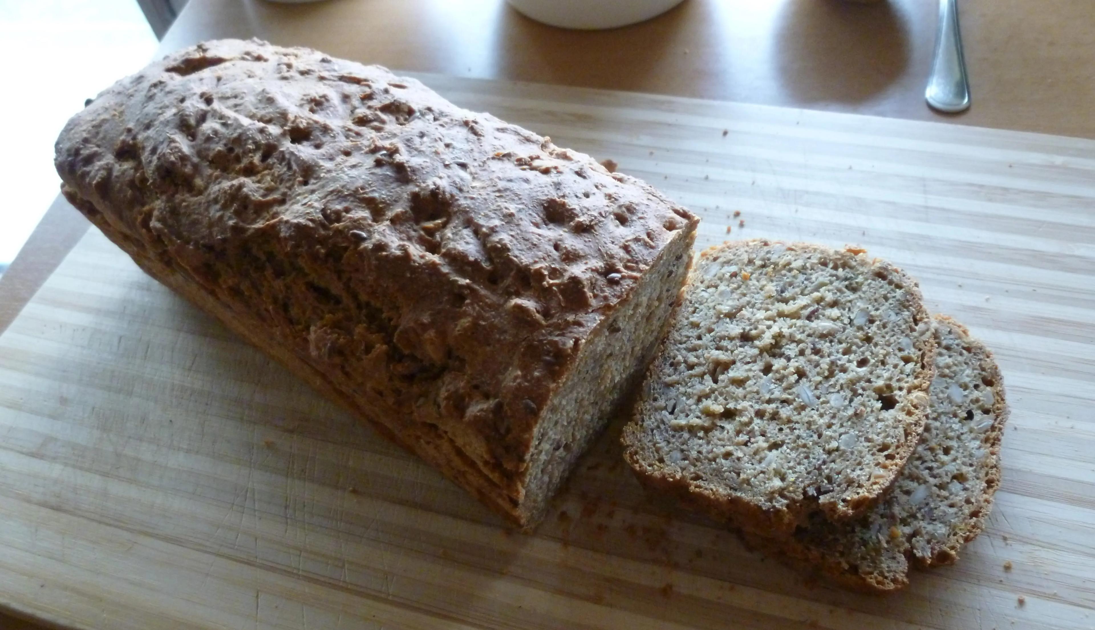 Einkorn-Brot: Köstlich-nussiges Brot mit dem Urgetreide backen