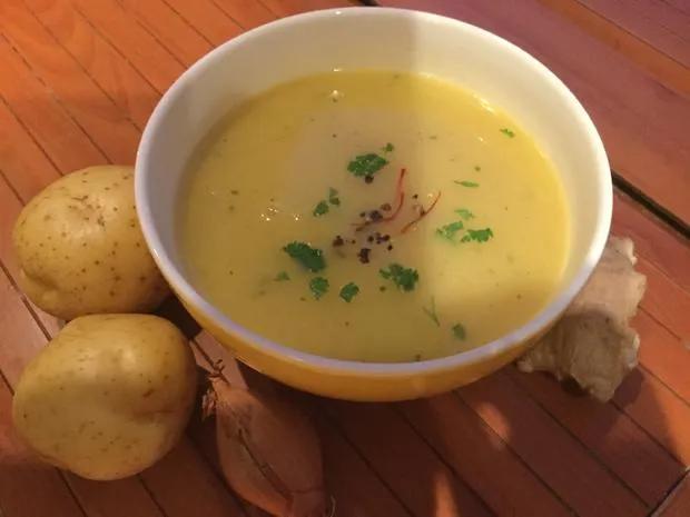 Kartoffelsuppe mit Curry, Ingwer und Safran - Rezept - kochbar.de