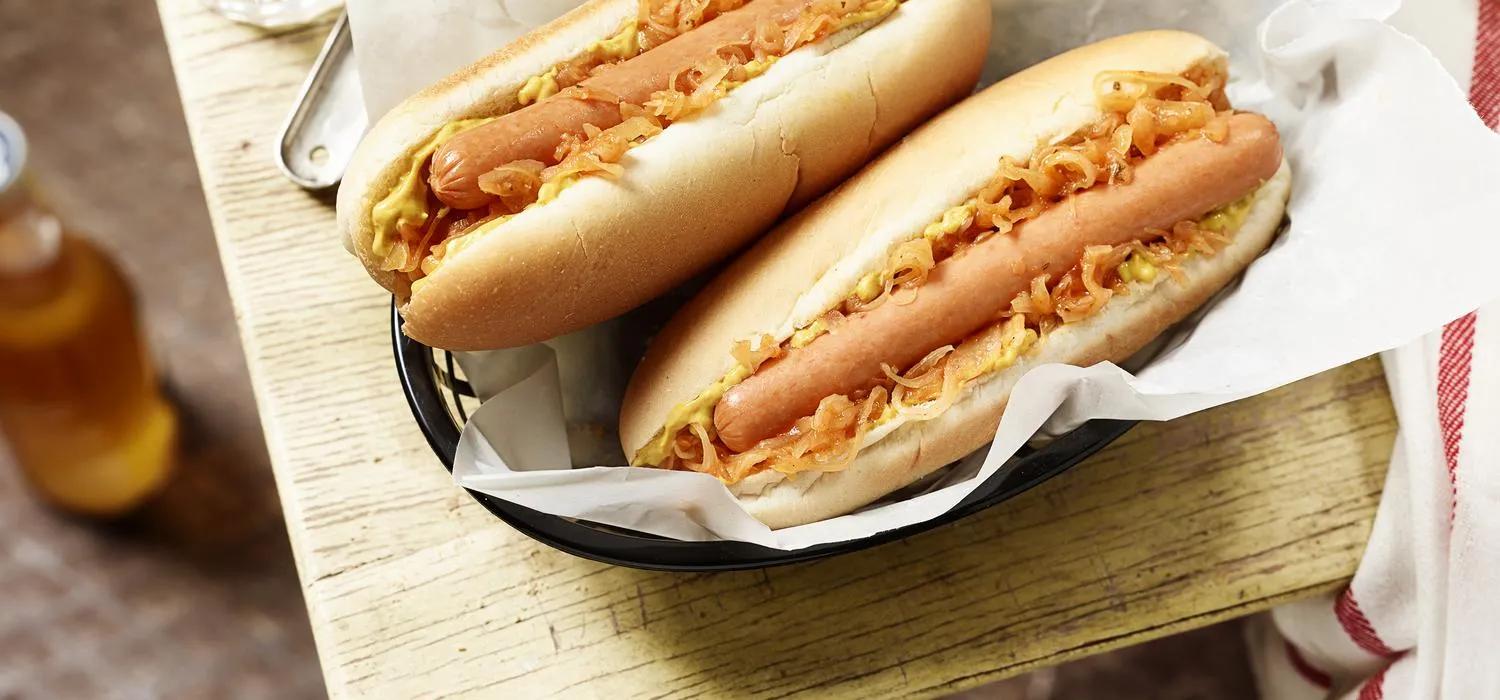 Hot Dog mit Sauerkraut Rezept | maggi.de