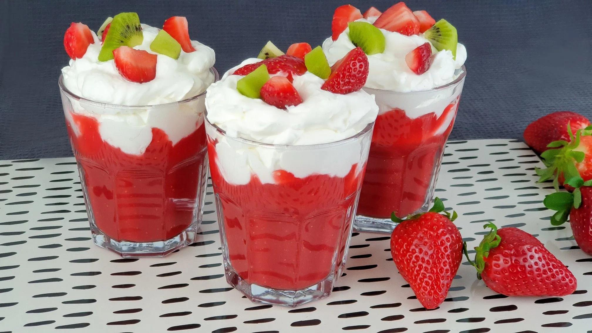 Schnelles Dessert, Himmel auf Erdbeeren 🍓🍓🍓 | Nachtisch mit erdbeeren ...