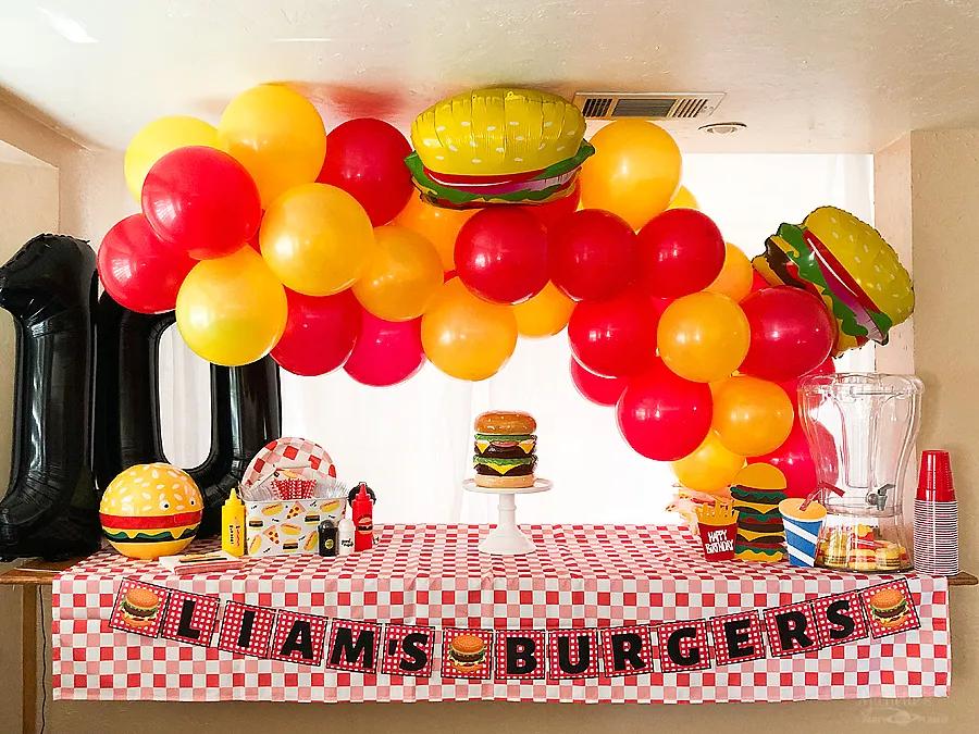 How to Throw a Last Minute Burger Bash + Free Printable - Michelle&amp;#39;s ...