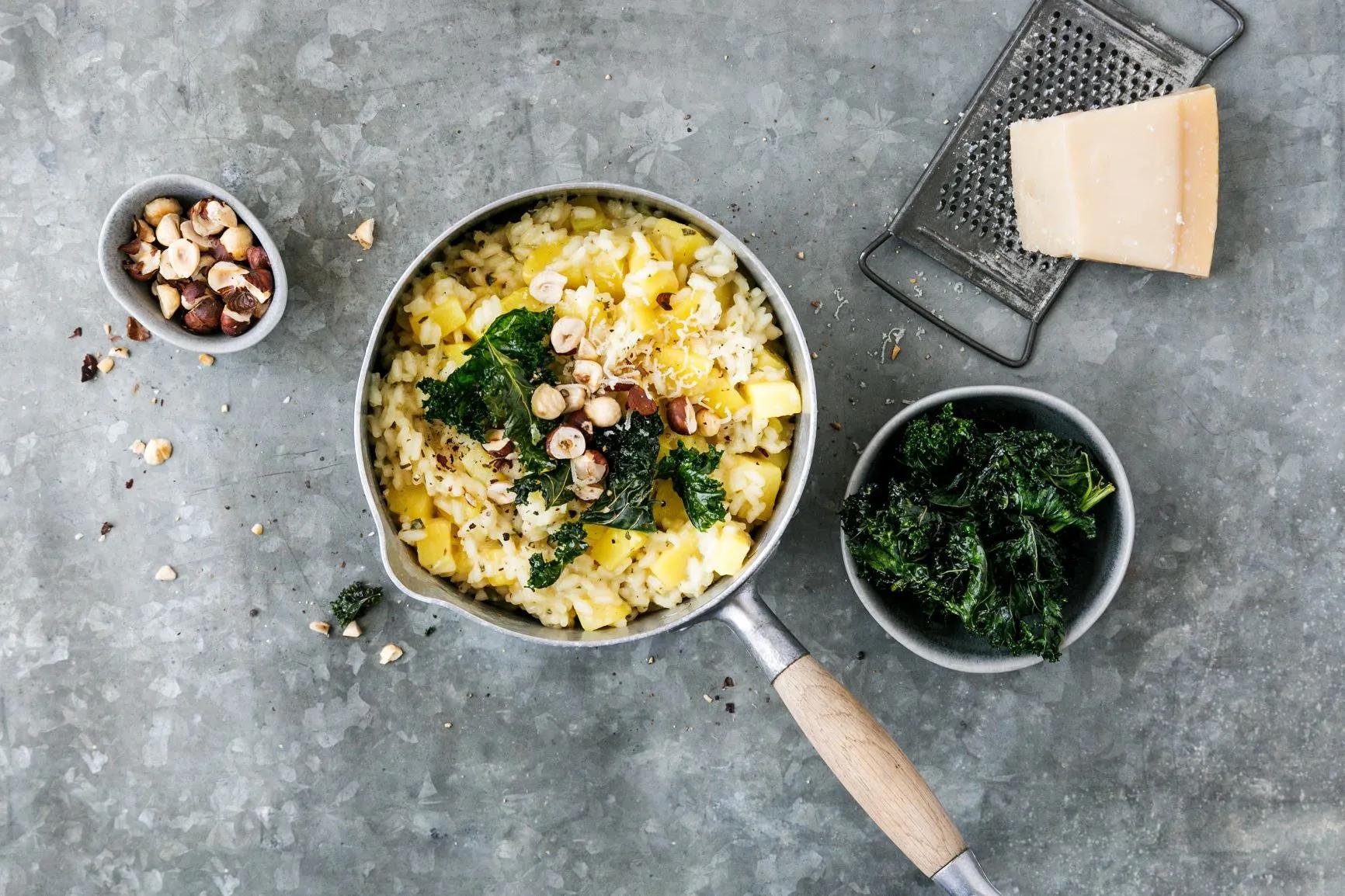 Kartoffel Risotto mit Kale-Chips und Haselnüssen - Hauptgang - Rezepte ...