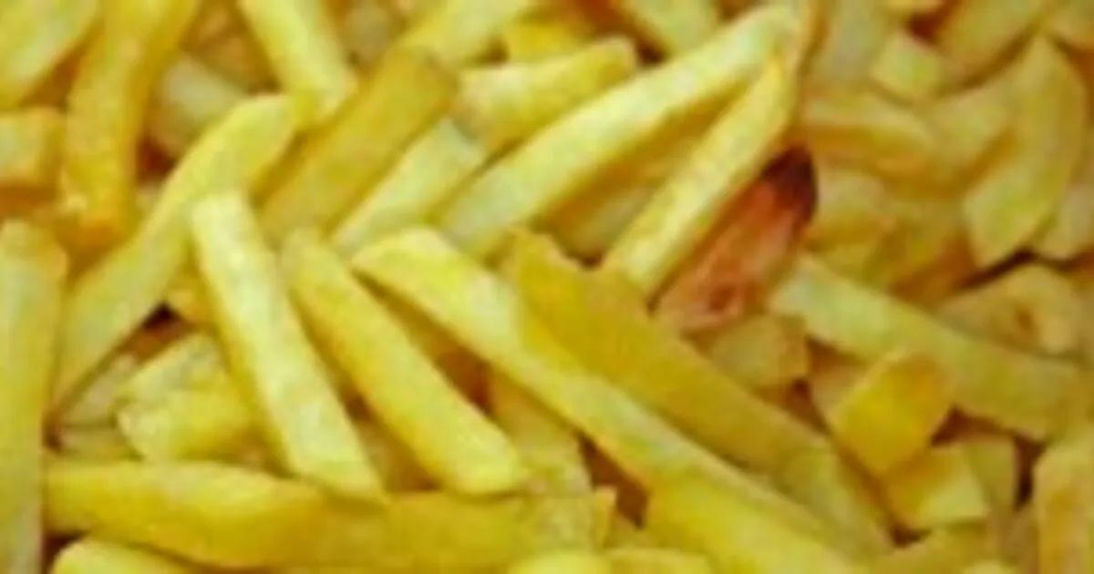 Pommes frites selbst gemacht - einfach &amp; lecker | DasKochrezept.de