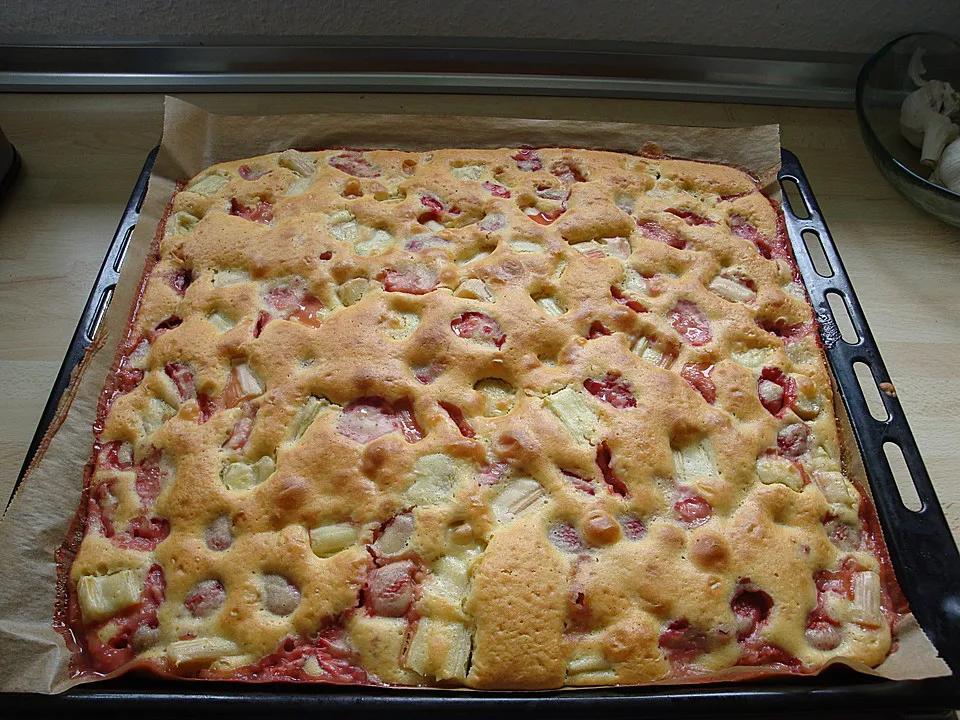 Schneller Erdbeer-Rhabarberkuchen von StephanKohlhoff | Chefkoch