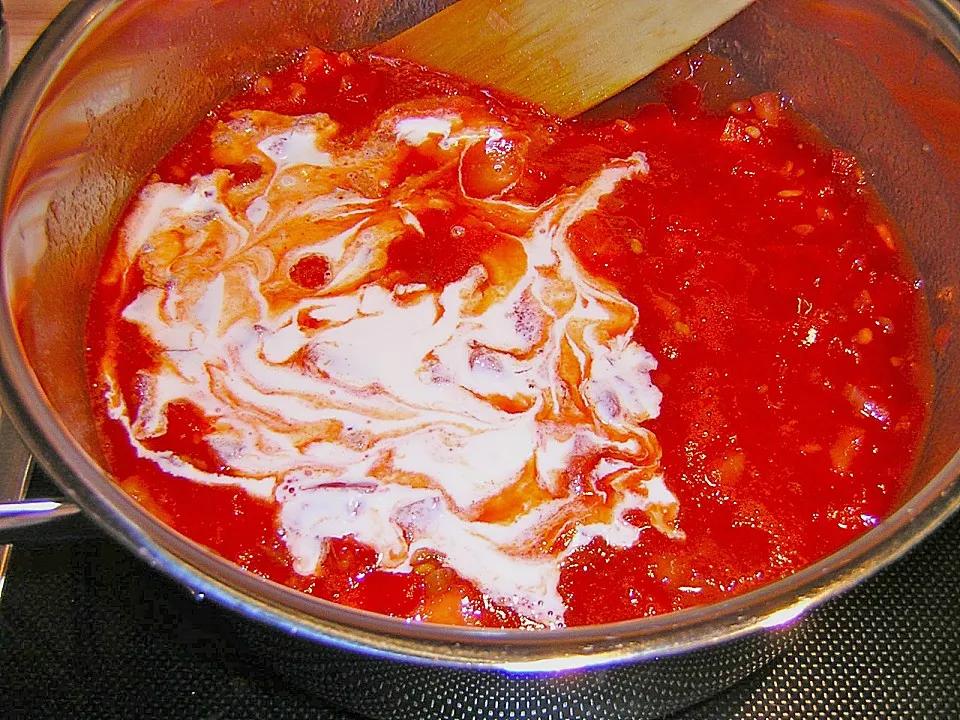 Einfache Tomaten - Sahne - Sauce von Gläsersucherin | Chefkoch.de