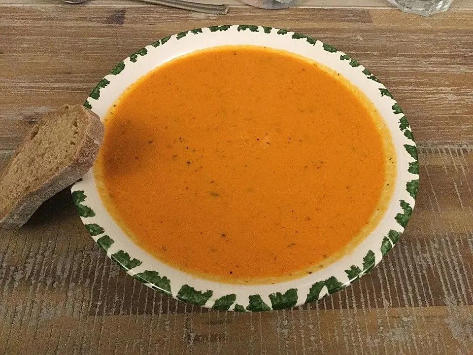 Tomaten-Paprika-Suppe mit Feta von ilia | Chefkoch | Paprika suppe ...
