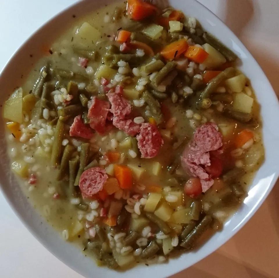 Graupensuppe – ein Eintopf-Klassiker – Die Gourmetlette