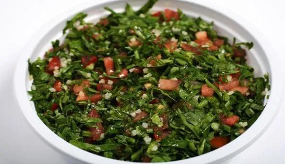 Tabouleh Salat Rezept | Petersiliensalat, Libanesisches essen