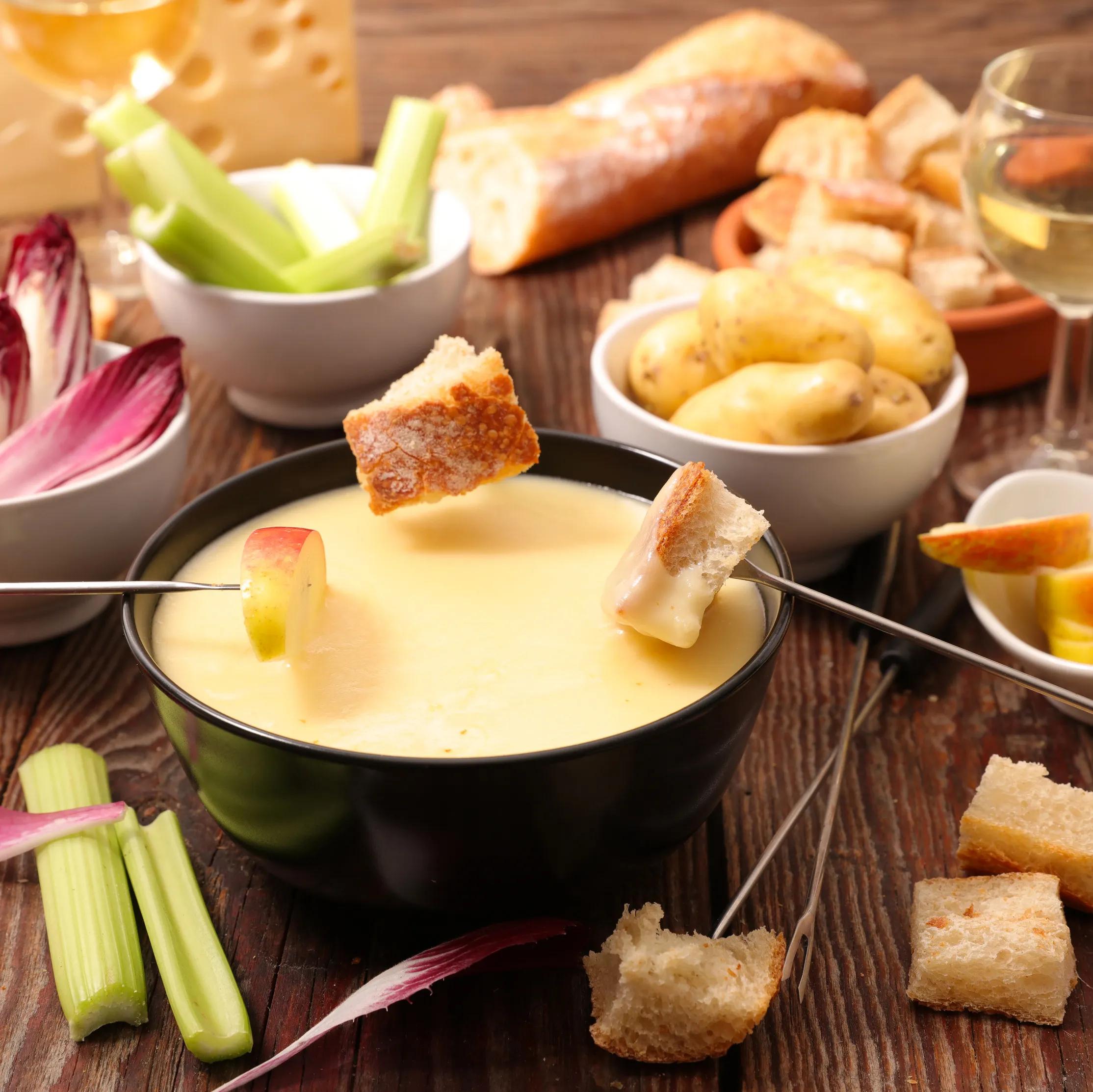 Fondue/Raclette | Town&amp;CountryCatering
