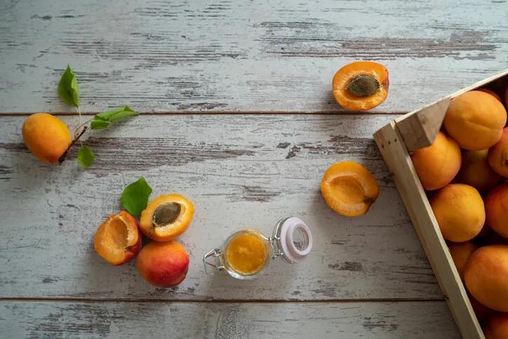 ᐅ Pfirsiche einmachen - Rezept für das richtige Einkochen