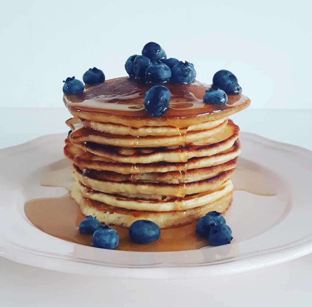American Pancakes | Amerikanische pfannkuchen, Pfannkuchen ideen, Backen