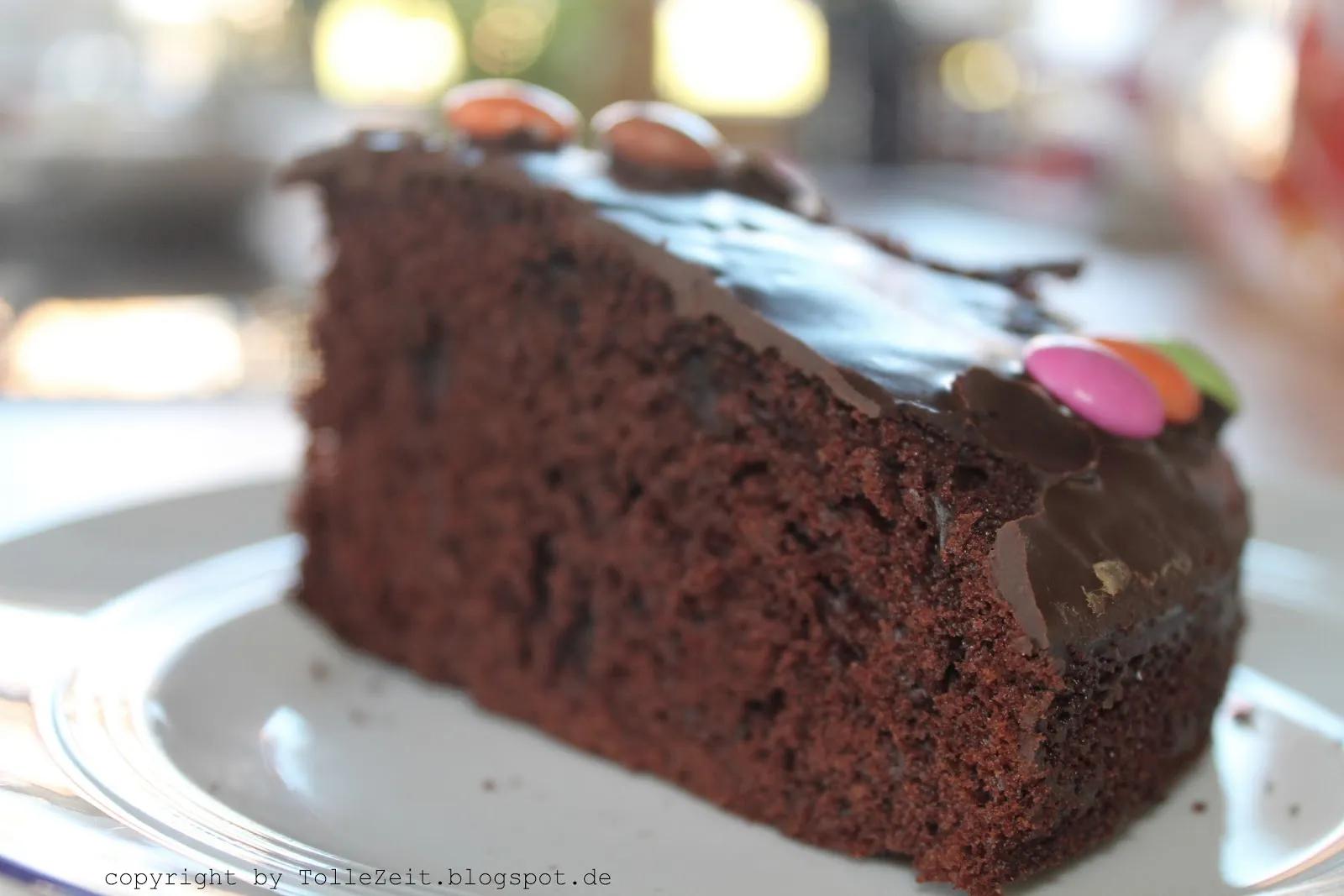 Tolle Zeit: Locker, luftiger Schokoladenkuchen