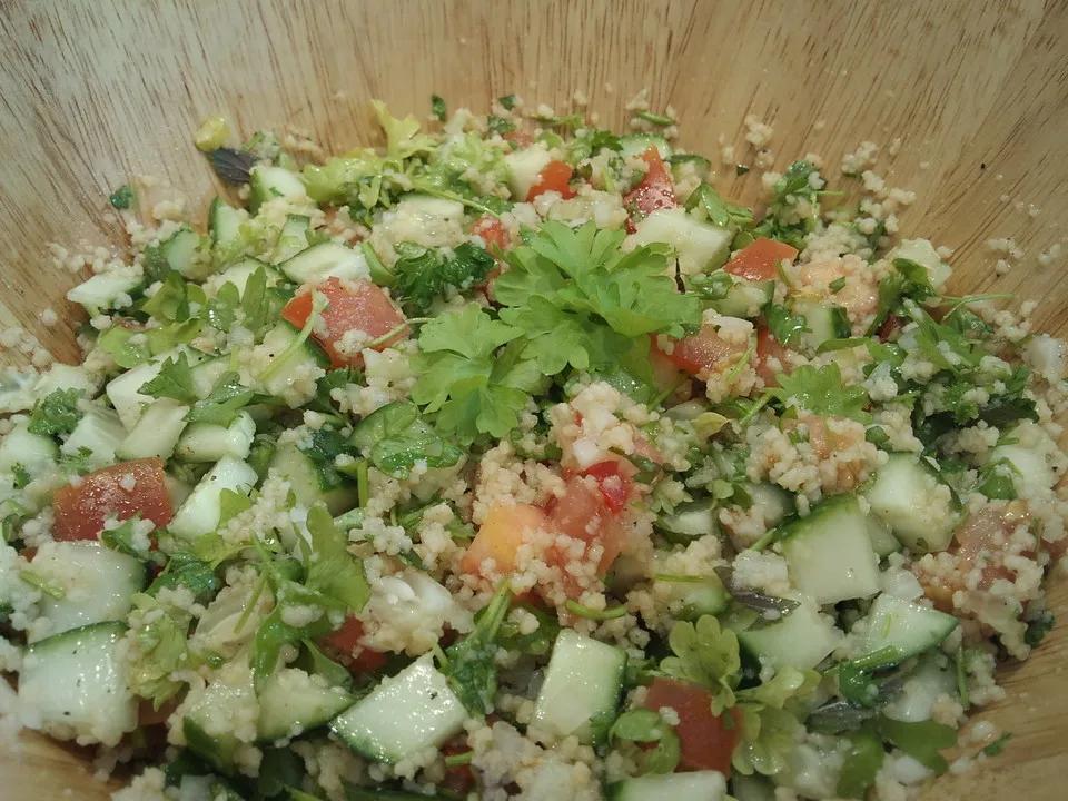 Couscous-Salat mit Gemüse und Minze (Rezept mit Bild) | Chefkoch.de