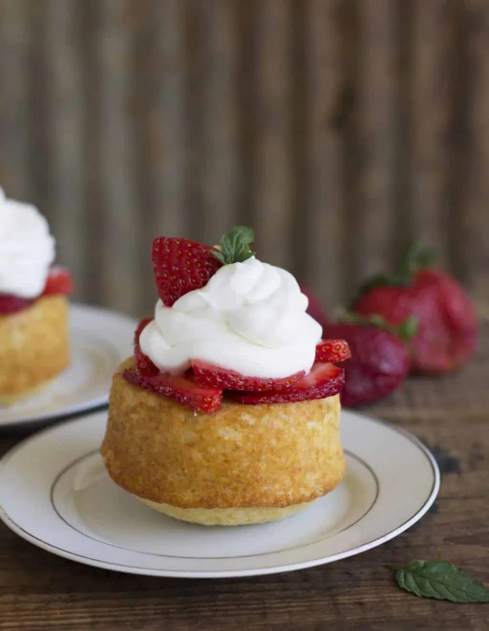 Homemade strawberry shortcake | Recipe | Homemade strawberry shortcake ...