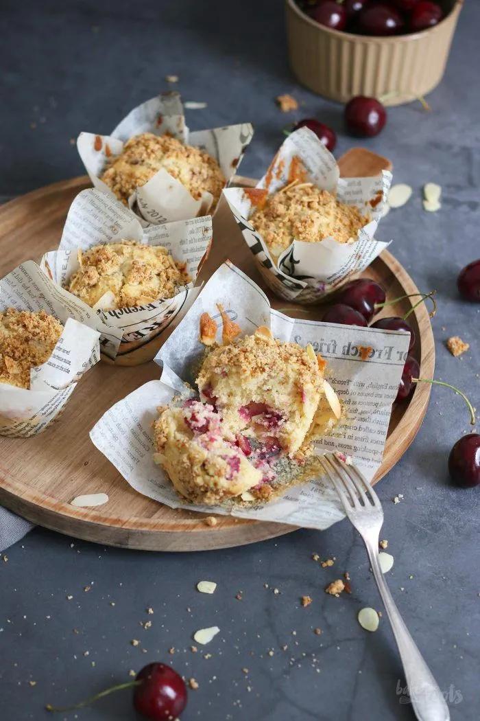 Cherry Streusel Muffins | Bake to the roots in 2022 | Kirschmuffins ...